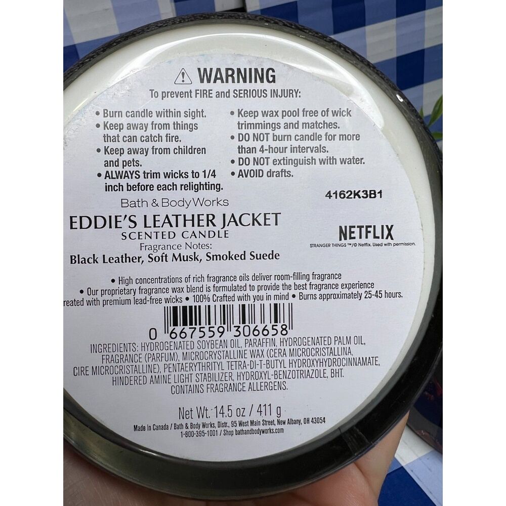 Stranger Things x Bath & Body Works Limited Edition Set - 3-Wick Candles Netflix - Picture 7 of 8
